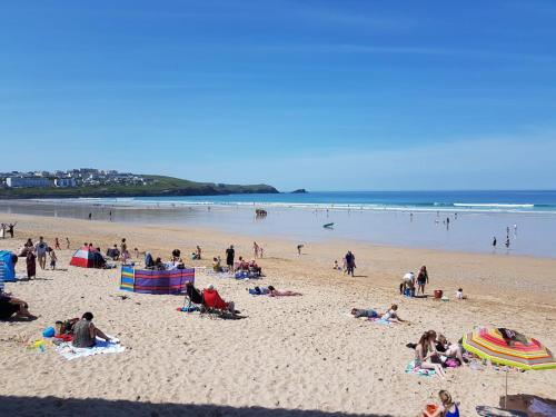 Beach, OYO Minerva Guesthouse in Newquay
