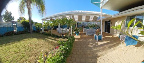 Palm Beach Guest House - Leda