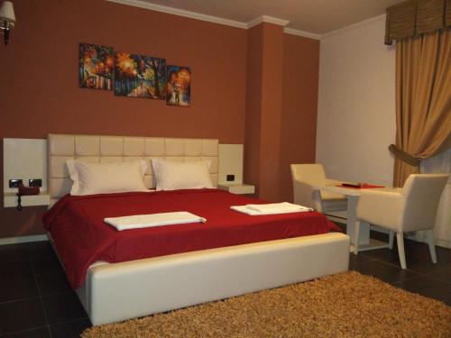 Hotel Mustang in คอมบินัต