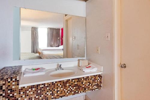 OYO Hotel O Jackson I-55 North – Jackson, MS