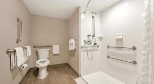 Embassy Suites Denver - Tech Center North - image 10