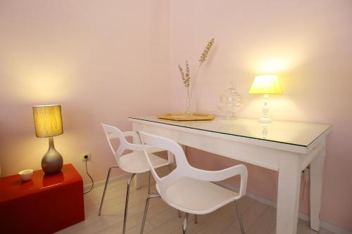 Downtown Accommodation 2BR 5