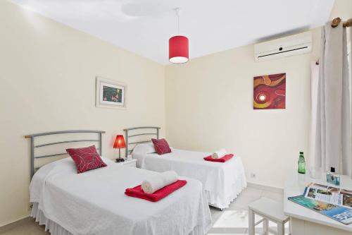 Villa Uma by Villa Plus - image 2