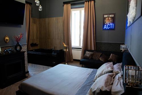 One of one Experiences - LOVE SPA SUITE, Рим (фото 6)