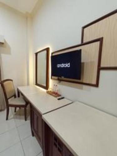 Larisae Setia Kawan Hotel