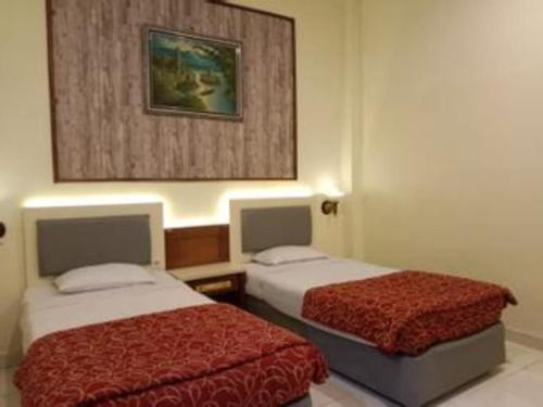 Larisae Setia Kawan Hotel