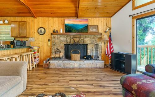 Grand View Mountain Chalet in Gatlinburg, USA