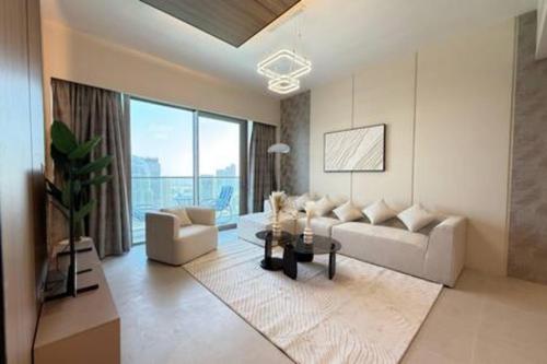 Direct Burj Khalifa Views Next to Dubai Mall - Luxury 2BR Heart of Downtown - Like Home, Dubai (photo 10)
