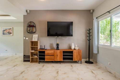 Flora 2 Bedroom House,Near Naiharn - Rawai Beach - 평면도