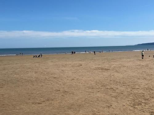 Stylish flat with parking, stones throw to the beach, Filey (foto 7)