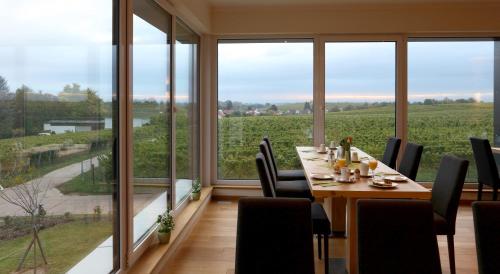 Vögelis WeinNest (Vogelis WeinNest) in Ilbesheim bei Landau in der Pfalz