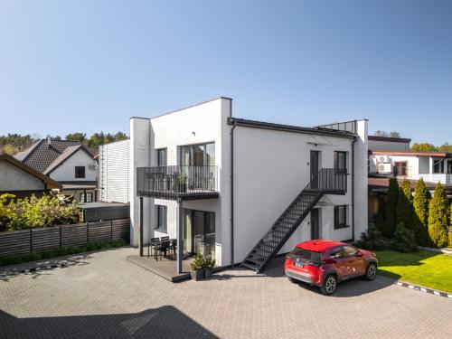 2 bedrooms, 4 beds