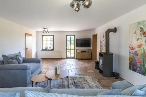 Ferienhaus Wiesenquartier - eingezäuntes Grundstück und Platz für 10 Personen in Penkow, Deutschland