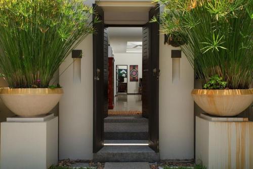 Nai Harn Beach Villas