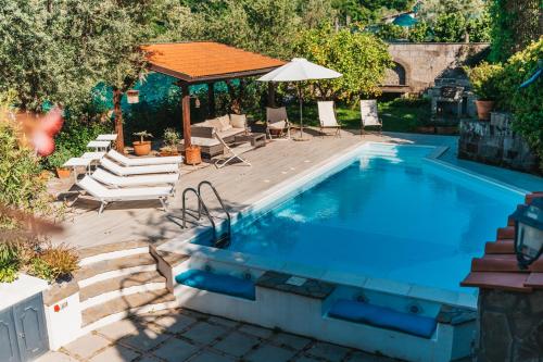 Villa with Private Pool image 5