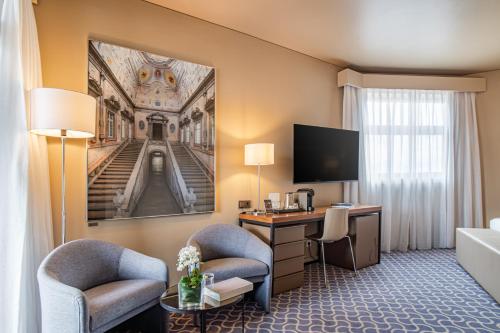 Hotel Dom Henrique - Downtown - image 3