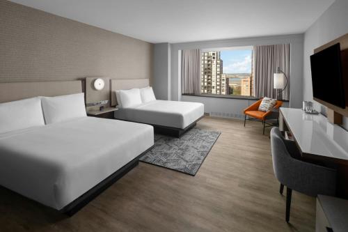 Queen Room with two queen beds - high floor