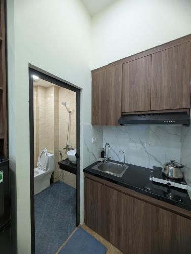 Era Apartment Nguyen Khanh Toan