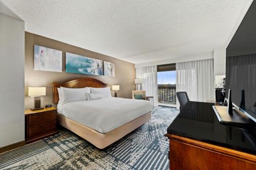 Delta Hotels by Marriott Racine - image 3