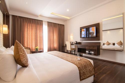 room detail thumbnail 0