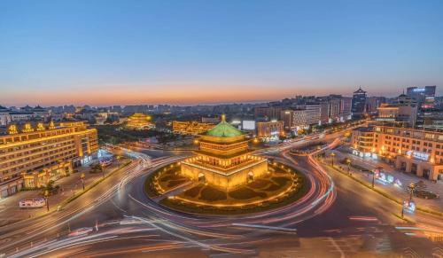 Xi'an Bell Tower Yongning Gate Orange Crystal Hotel – Xi'an City, LA