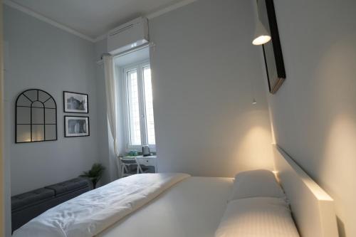 Camera con bagno in posizione strategica, Roma