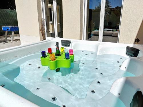 Magnifique Villa avec Spa à COMPIEGNE - Beautiful villa with hot tub, Compiegne - Location, gîte - Compiègne