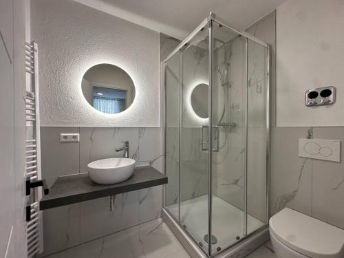 Hotel am Schlossplatz - 샤워실