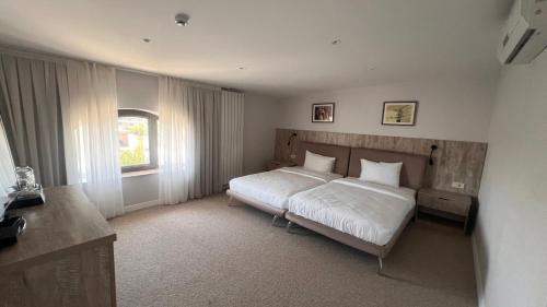 Standard Twin Room with Garden View