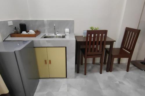 Triple Room image 10