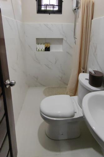 Double Room image 1