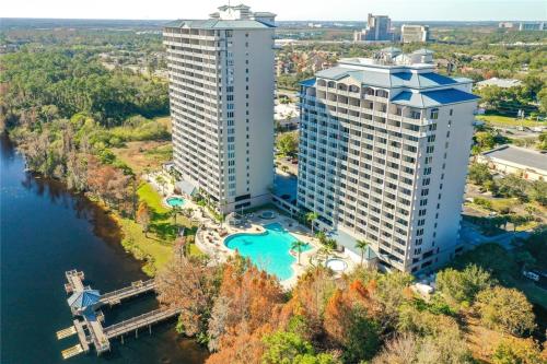 Disney 1 mile Rare Lakeview Blue Heron Beach Resort