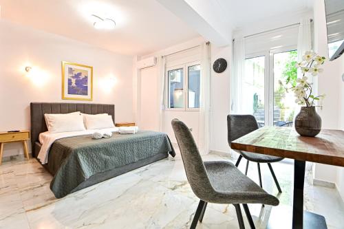 Acropolis Luxurious Apartment 100 Mbps Metro Garden, Atene