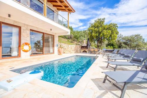Удобства, Villa Segounia in Koroni