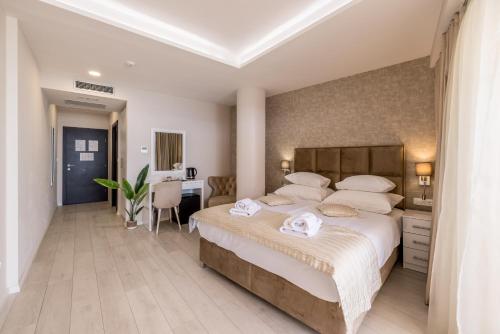 Sea View Luxury Rooms Seven of Nine, Split (photo 3)