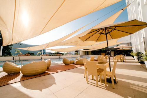 Uitzicht, The Apo View Hotel near San Pedro Cathedral