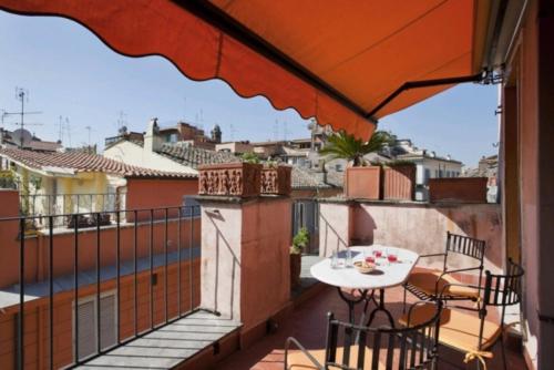 Laurina F3 terrace for family - LOCAPPART, Roma