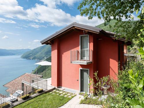 La Villetta - Casa vacanze perfetta con giardino, vista lago e piscina gîte à louer Parzanica