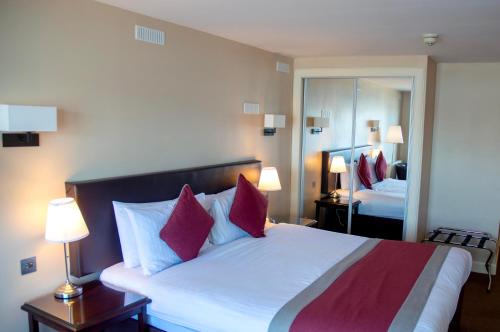 Captain’s Sea View Room with Balcony