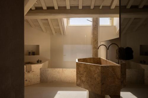 Nomos Hotel - image 2