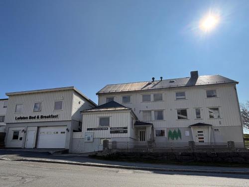 . Lofoten Bed & Breakfast Reine - Rooms & Apartments