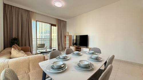 Premium 2 Bedroom at Creek Horizon, Dubaï (photo 8)