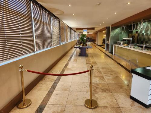 Palm Continental Hotel – Johannesburg, MD