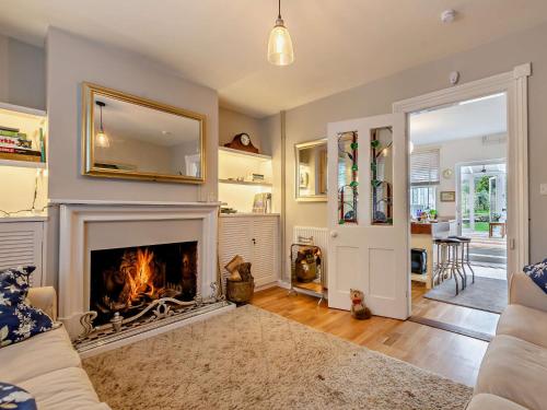 2 Bed in East Hoathly 95692 gîte à louer Halland