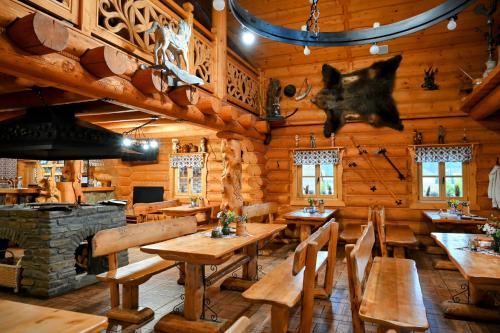 Restoran, Zbojnicky penzion in Oravsky Biely Potok
