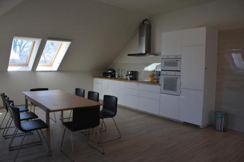 Elixbeer Kastély Sörház és Vendégház (Elixbeer Kastely Sorhaz es Vendeghaz) in อูยบารี