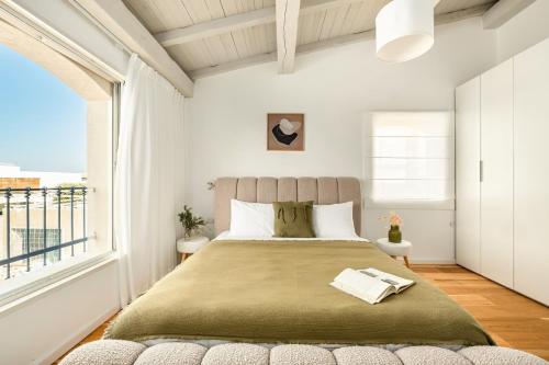 Oprema, The Stone Age Palace with Mamad by Sea N Rent in Caesarea