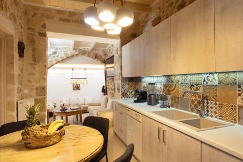 Casa Moro in Episkopi 16km from Rethymno in Lappei