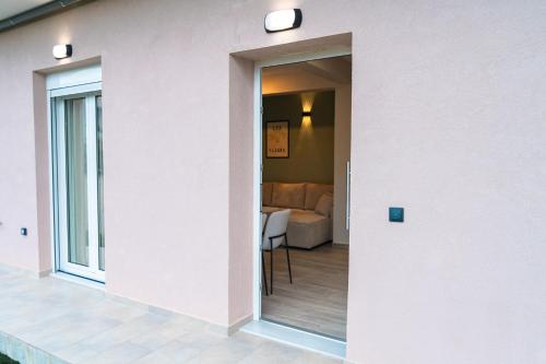 Domaris Luxury Suite in 米提卡斯