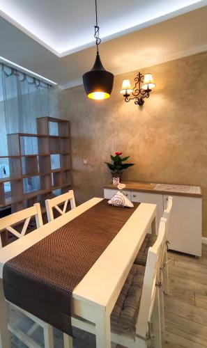 Apartment image 7